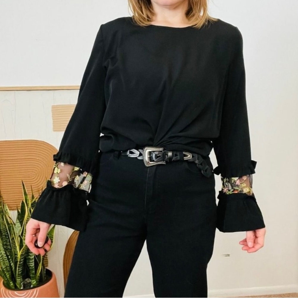 Anthropologie Pleione Black Bell Sleeve Lace Blouse Long Sleeve Top
